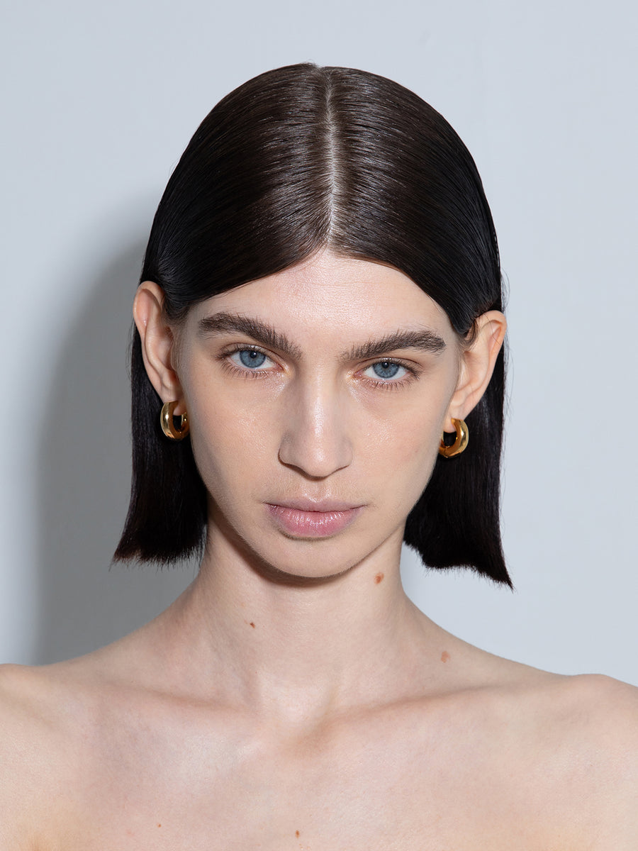 Aeyde | Alaya Medium 18kt Gold-Plated Hoop Earrings for Women | Luxury Materials | Handmade in Italy | How to Style [x=50,y=50]