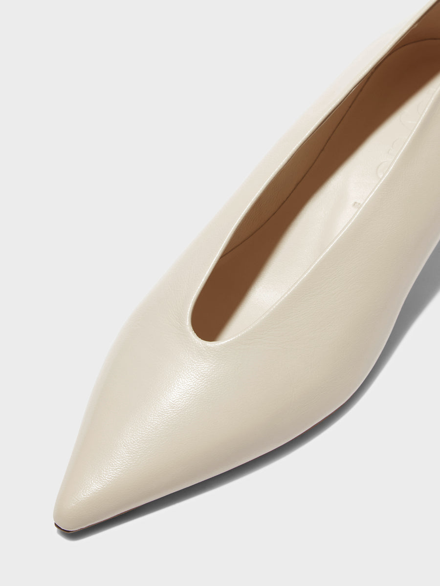Aeyde | Clara Leather Pumps for Women | Creamy Nappa | Pointed Toe | Low Heel | Luxury Materials | Handmade in Italy
