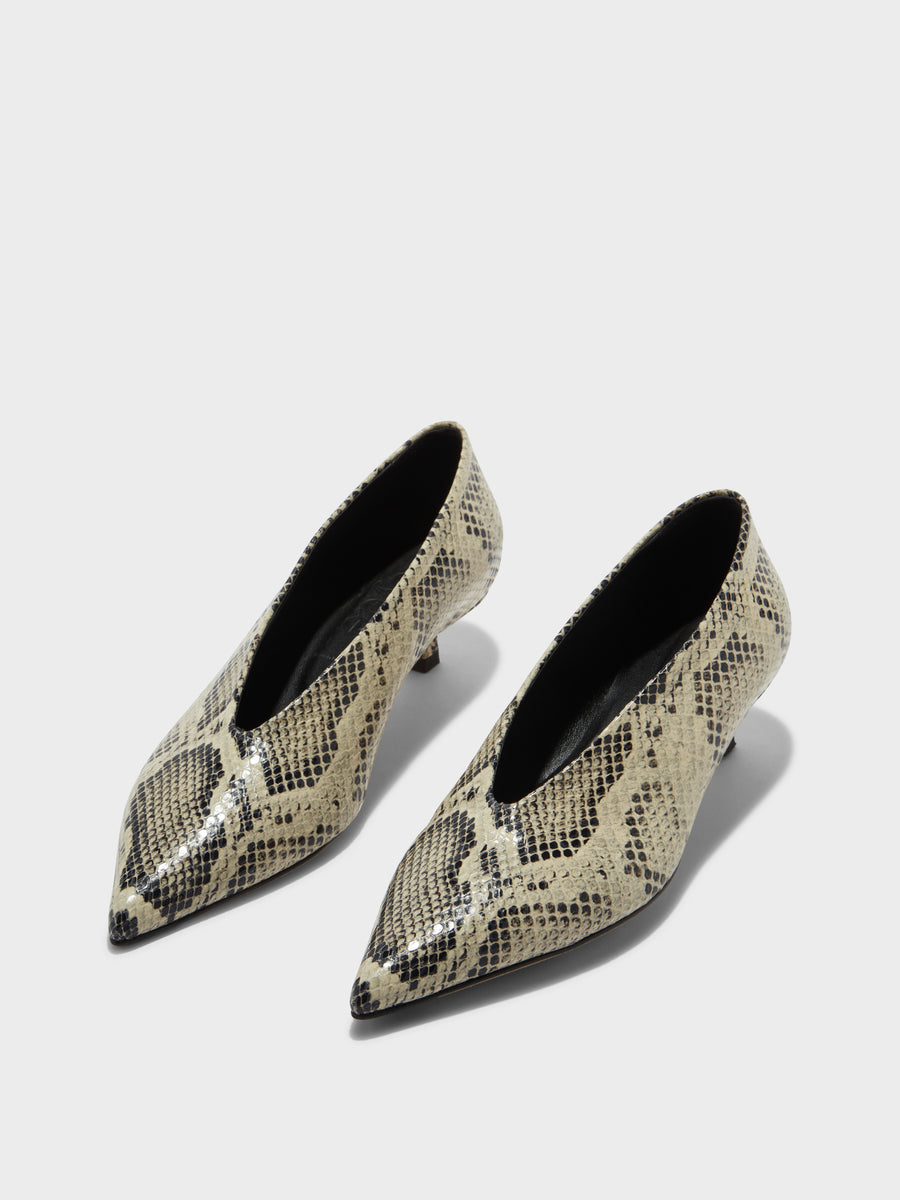 Aeyde | Clara Leather Pumps for Women | Creamy Snake | Pointed Toe | Low Heel | On Feet