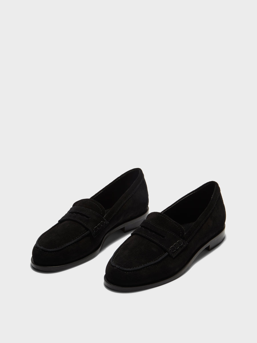 Aeyde | Oscar Leather Flats for Women | Black Suede | Round Toe | Flat Heel | On Feet [x=50,y=85]