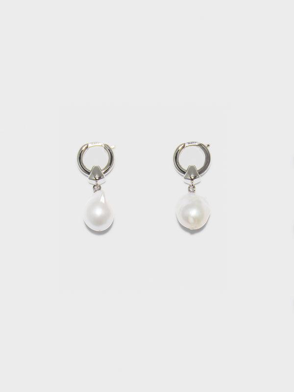 Aeyde | Philo Pearl Earrings for Women | Luxury Materials | Handmade in Italy