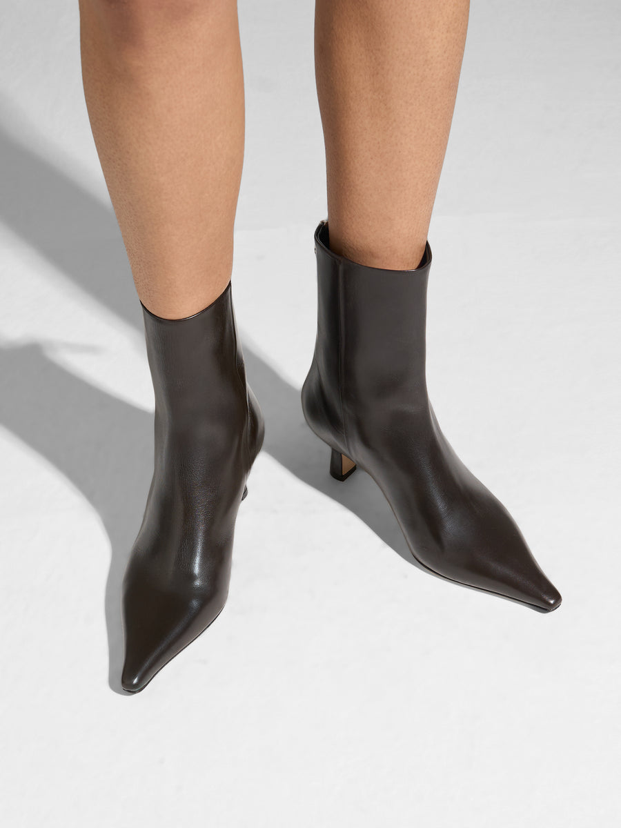 Aeyde | Rowan Leather Ankle Boots for Women | Moka Calf | Pointed Toe | Mid Heel | On Feet