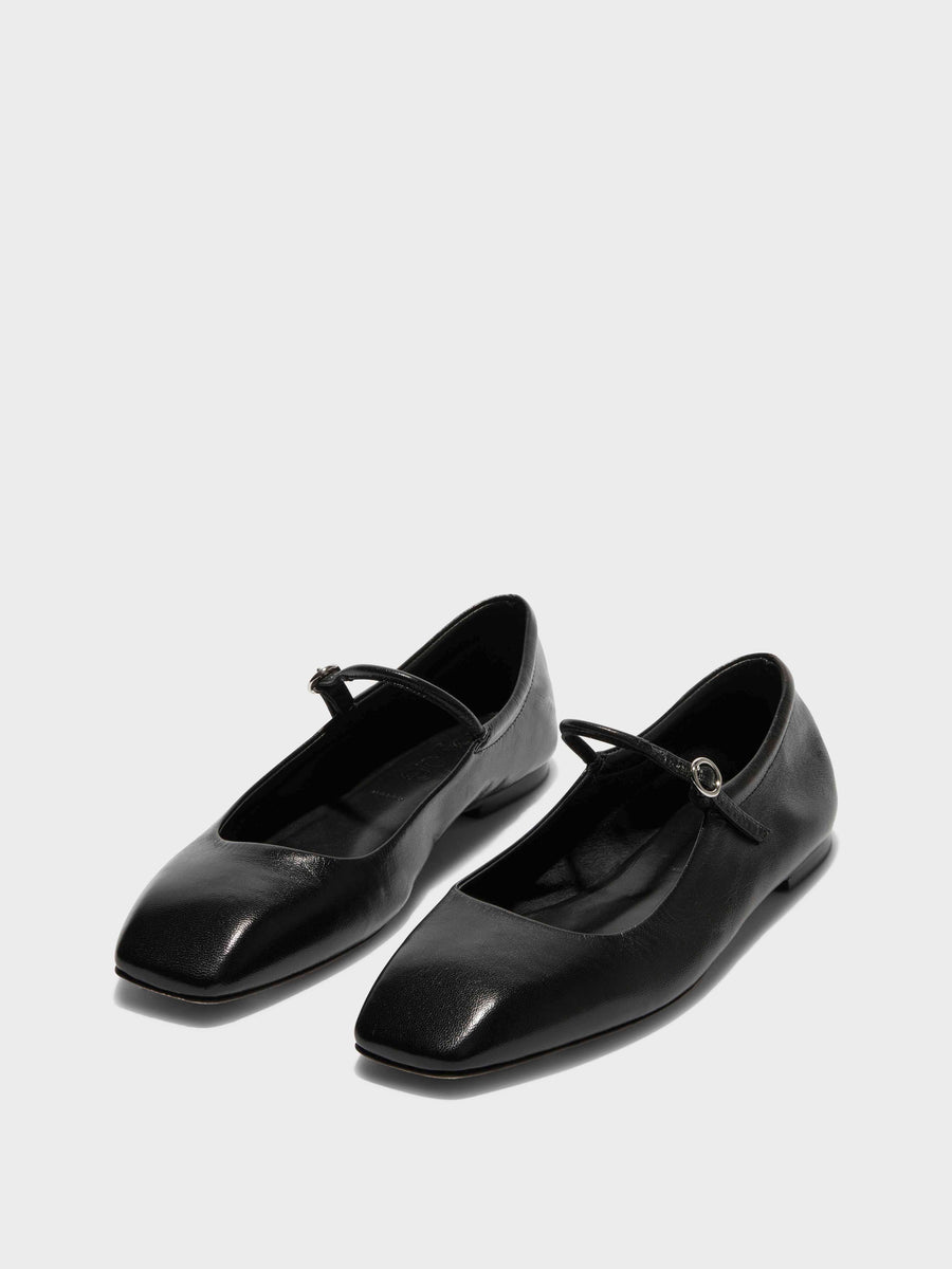 Aeyde | Uma Leather Flats for Women | Black Nappa | Square Toe | Flat Heel | On Feet [x=50,y=85]