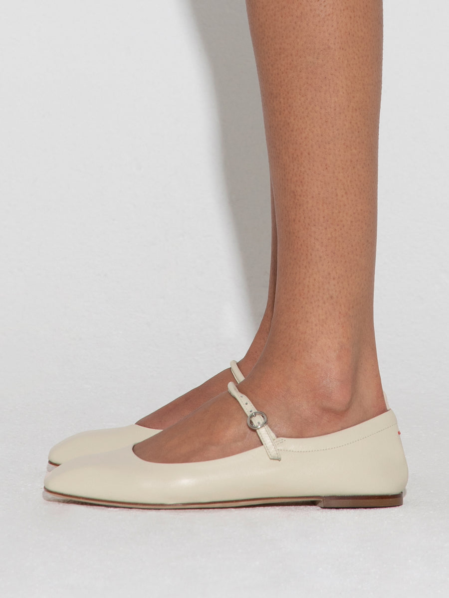 Aeyde | Uma Leather Flats for Women | Creamy Nappa | Square Toe | Flat Heel | How to Style