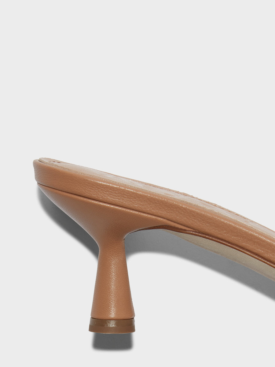 Aeyde | Vero Leather Heeled Sandals for Women | Hazelnut Nappa | Round Toe | Mid Heel | Heel Details [x=50,y=85]